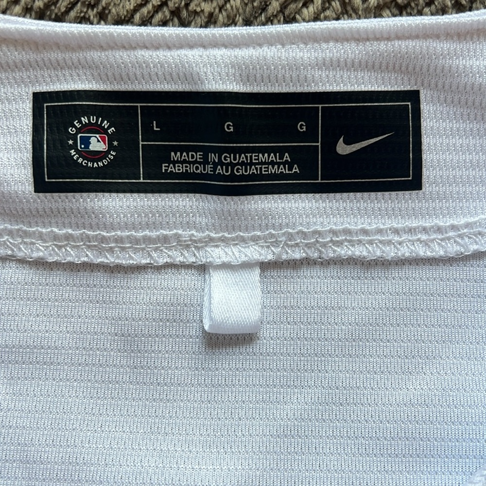 Kansas City Royals Jersey - Picture 4 of 5